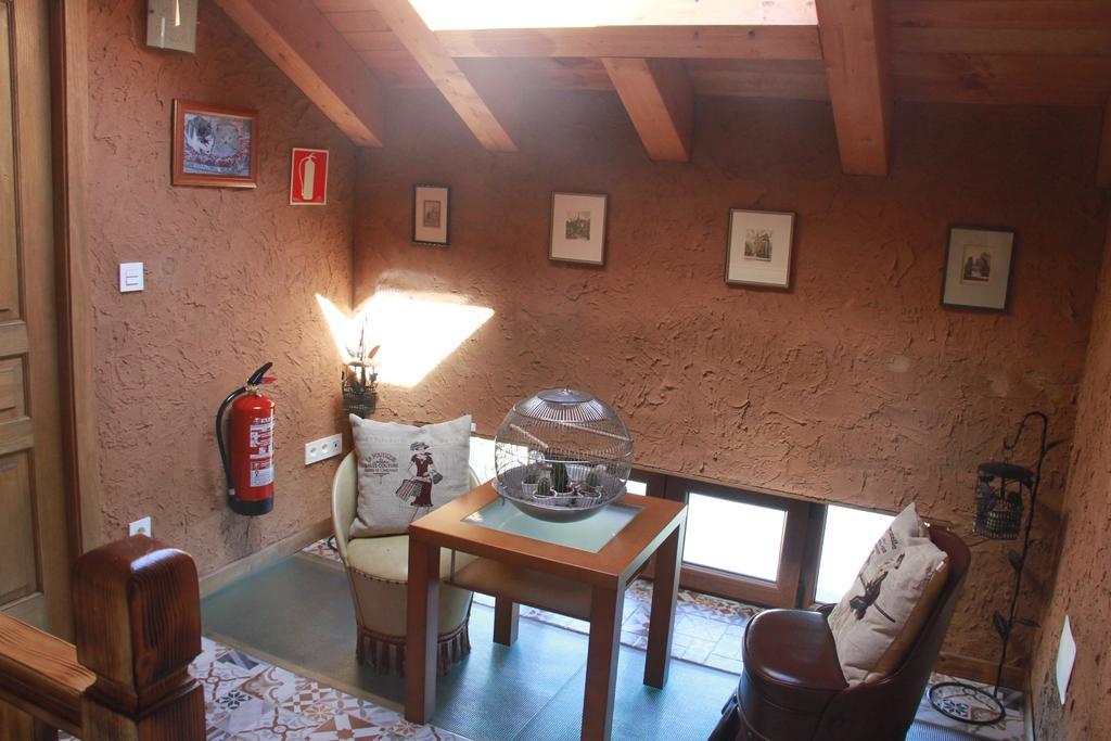 Hotel El Trasgu De Foncebadon Extérieur photo