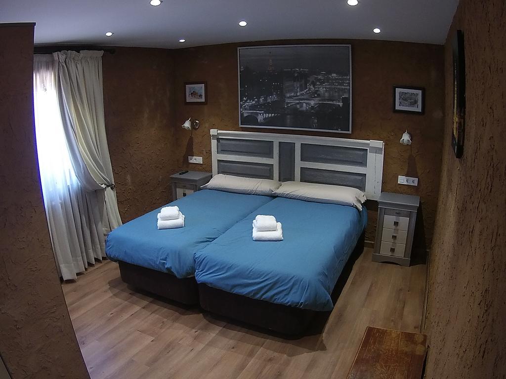 Hotel El Trasgu De Foncebadon Extérieur photo